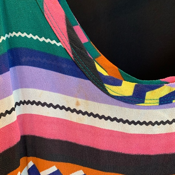 Monrow Multicolored Tank - Picture 2 of 4